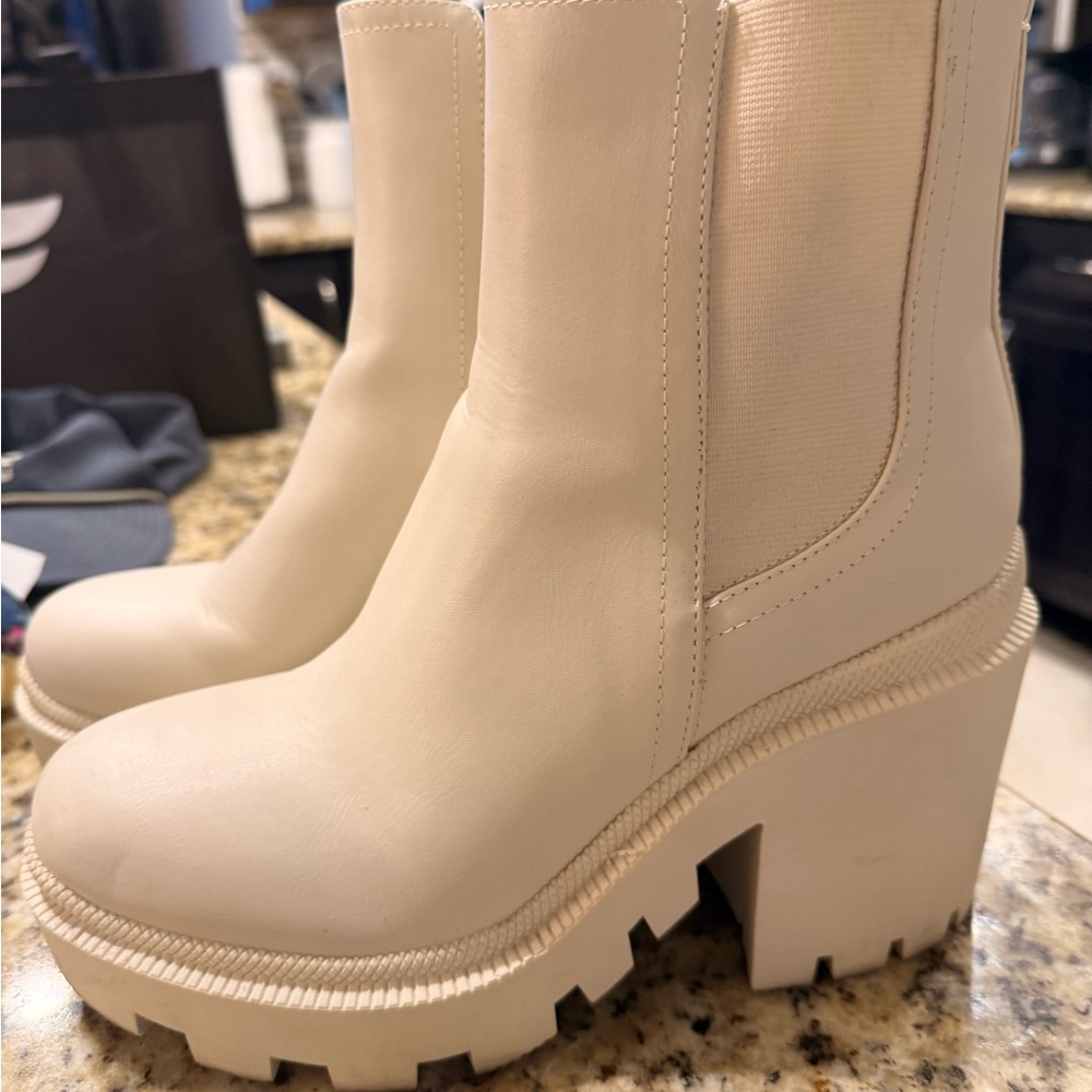 Nine West Cream Heeled Boots